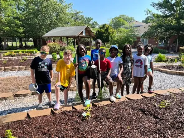 Bear Magnet Students participating in the Clean Campus Program